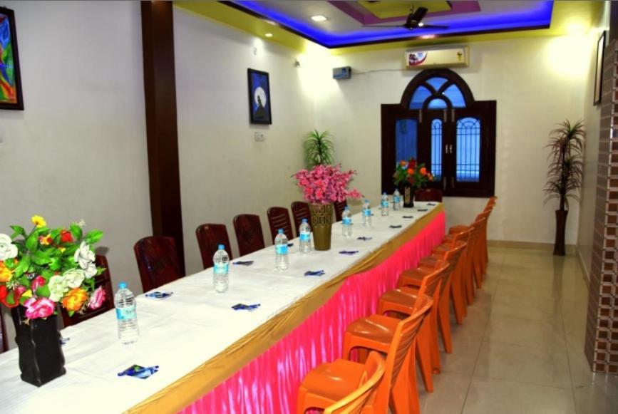 Royal Guest House Gaya Exterior foto